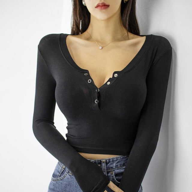#PB V-Neck Crop Top - passionbarn.com