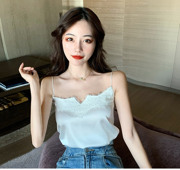 #PB V-Neck Sleeveless Crop Top - passionbarn.com